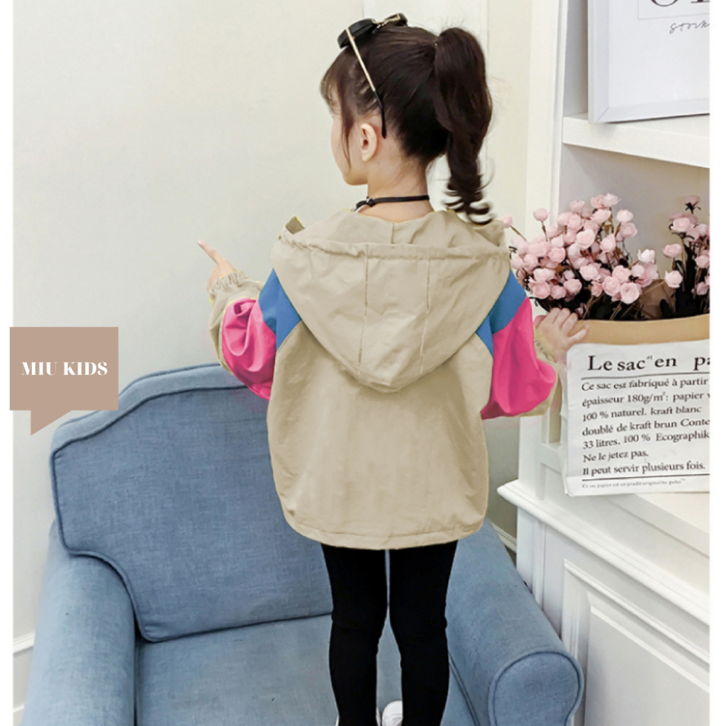 Áo Khoác bé trai và bé gái dù 2 lớp từ 14kg đến 40kg in hình dễ thương Z34