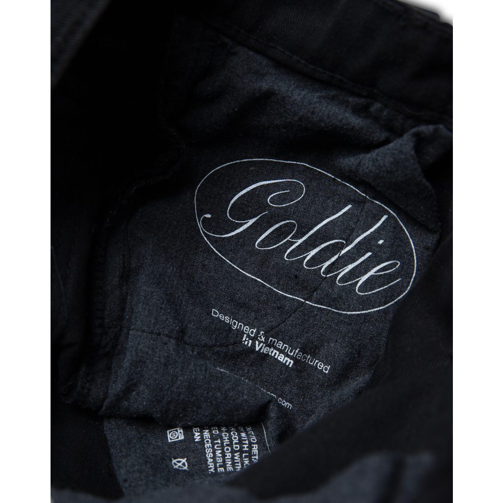 Quần bò "GOLDE LAST LAST LAST DISTRESSED" mài rách màu đen