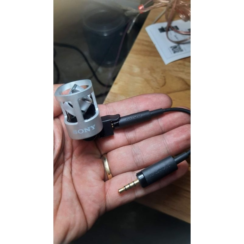 MIC THU ÂM SONY CHUYÊN NGHIỆP