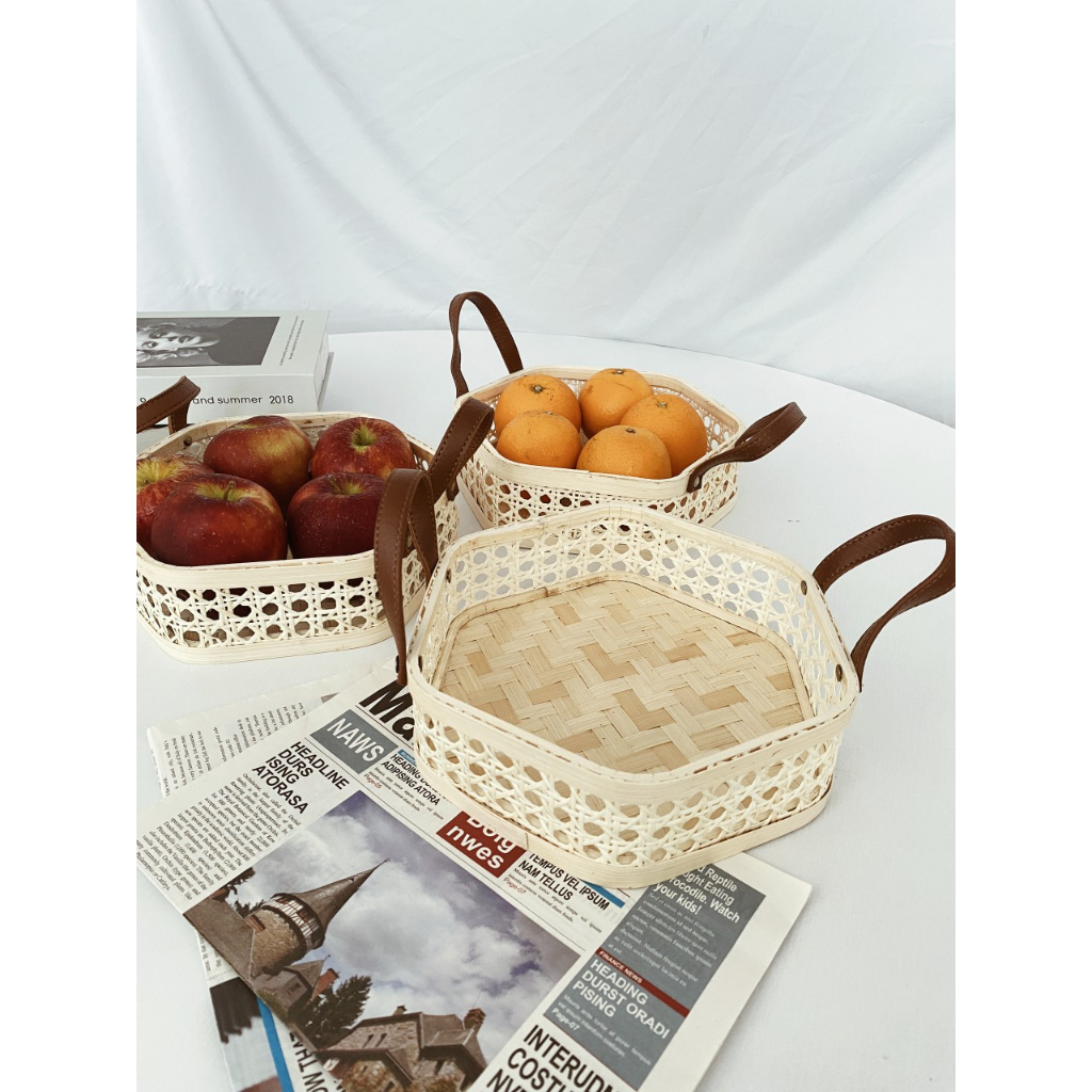 Khay mây mắt cáo