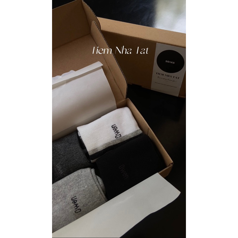 Hộp Quà Tặng SET 4 ĐÔI TẤT VỚ của TIỆM NHÀ TẤT (Tiệm có nhận đóng gói theo yêu cầu)