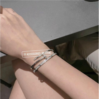 Vòng Tay / Lắc Tay Titan Đinh Đính Đá Cao Cấp Không Đen Gỉ