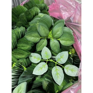 Lá Hoa hồng có gân cắm hoa sáp,hoa lụa (1 lá )