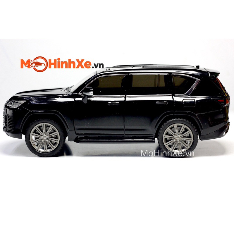 MÔ HÌNH XE LEXUS LX600 1:24 CHIMEI MODEL