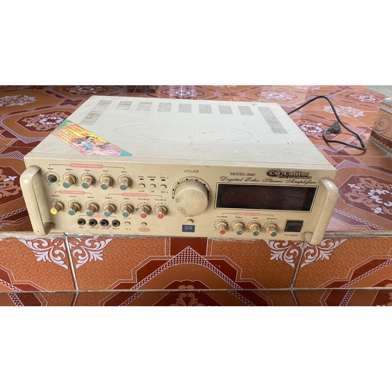 Amply 4 sò Califor cs 500w ( chỉ chạy phono - hàng cũ lỗi dành cho thợ)