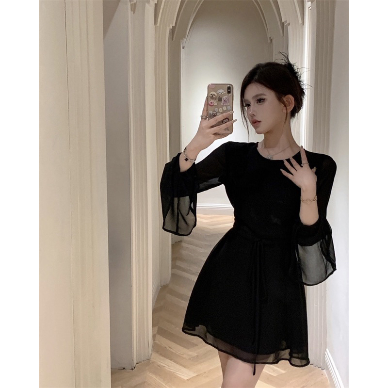 Đầm hở lưng sexy ROSE BLAPINK tay dài loe TABISHOP Váy nữ màu đen thiết kế sanh chảnh đi dự tiệc đi chơi siêu hottrend