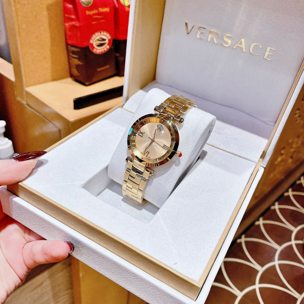 Đồng hồ đeo tay nữ, đồng hồ nữ VERSACE Re.vive mặt vàng gương màu vàng gold sang trọng, mặt vàng siêu sang