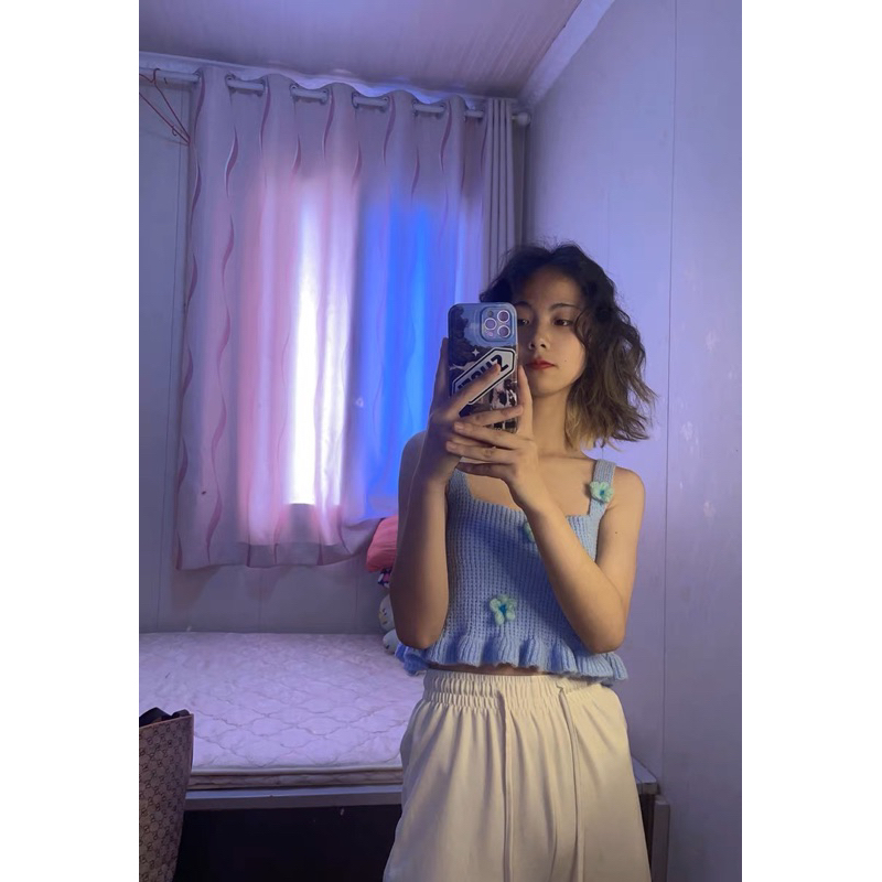 Áo 2 dây croptop hoa nổi DA624