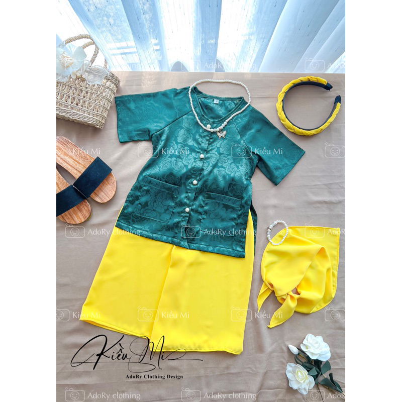 Bà ba cho bé gái chất gấm siêu đẹp KÈM khăn