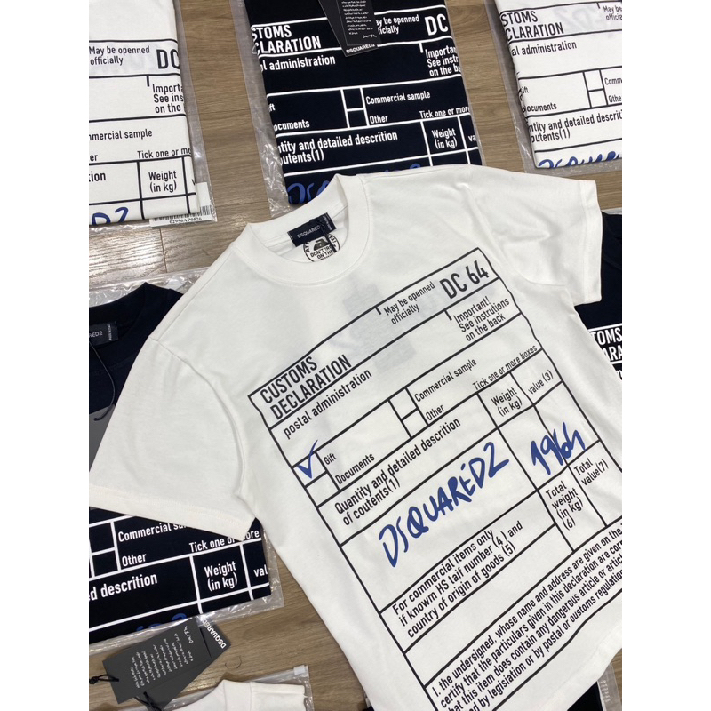 Áo phông nam nữ Premium Cotton in chữ DSQ2 1964 thêu sau lưng nđen trắng cổ bo dày dặn đẹp