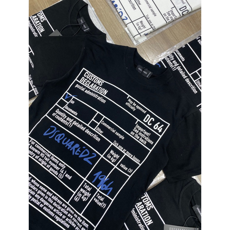 Áo phông nam nữ Premium Cotton in chữ DSQ2 1964 thêu sau lưng nđen trắng cổ bo dày dặn đẹp
