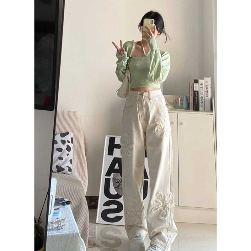 Quần jean ống rộng lưng cao màu kem dáng dài siêu hack dáng quảng châu hoạ tiết hoa