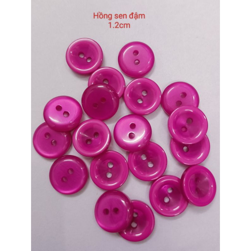 Gói 30 nút áo sơ mi vành bóng đẹp