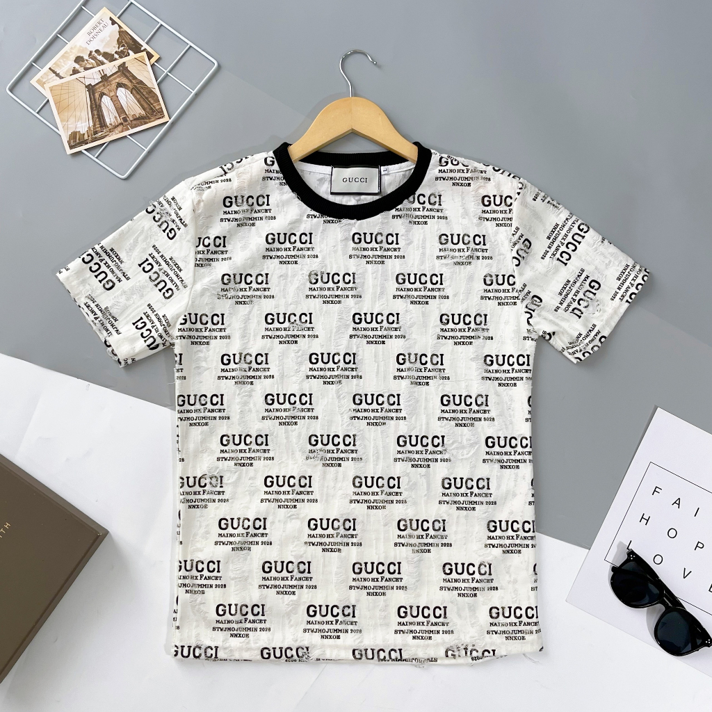 Áo Thun Rách Nam Nữ Phối Logo DG Hai Màu Đen Trắng Chất Liệu Cotton Co Giãn Hai Chiều Cao Cấp T.O