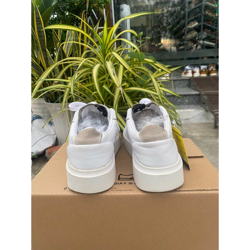 Giày 2hand 🇺🇸 Adidas 🇺🇸 ☘️ Size: 37 1/3  ☘ Giá: 500