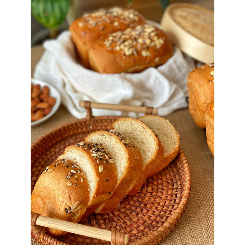 Bánh Mì Nguyên Cám Healthy Mini 100gr