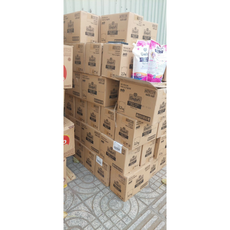 Nước giặt comfor dưỡng vải 2.2 Kg