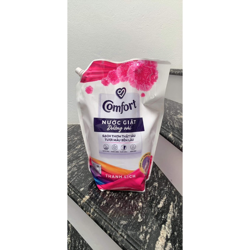 Nước giặt comfor dưỡng vải 2.2 Kg