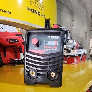 Máy hàn que inverter btec mma-2.5mm bao sài que 2.5mm bảo hành 12 tháng