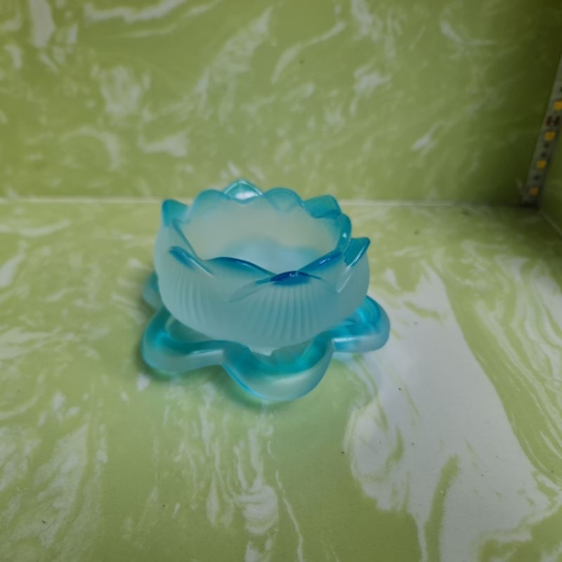 Đế sen đựng nến