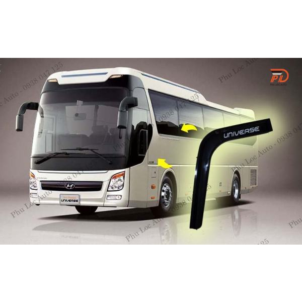 Vè che mưa kính xe khách HYUNDAI UNIVERSE 45 47 chỗ nhựa dày đẹp có sẵn keo dán ( giá 1 cái)