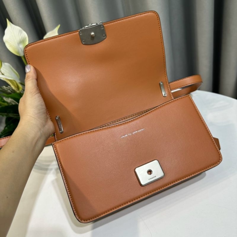 C0ach Bandit Shoulder Bag✨Thiết kế đơn giản nhưng không kém phần trang trọng