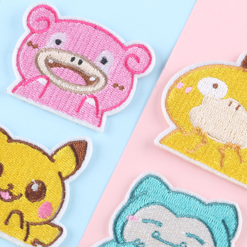 Sticker ủi nhiệt thêu logo hình nhân vật Pikachu dễ thương huy hiệu dán DIY cute độc đáo - Patch ủi quần áo balo H94