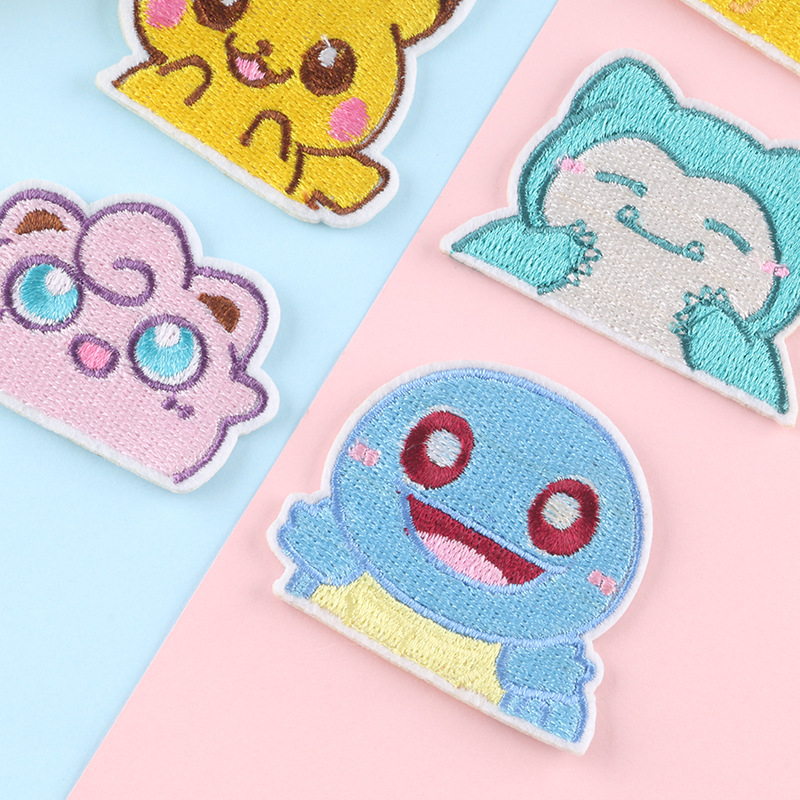 Sticker ủi nhiệt thêu logo hình nhân vật Pikachu dễ thương huy hiệu dán DIY cute độc đáo - Patch ủi quần áo balo H94