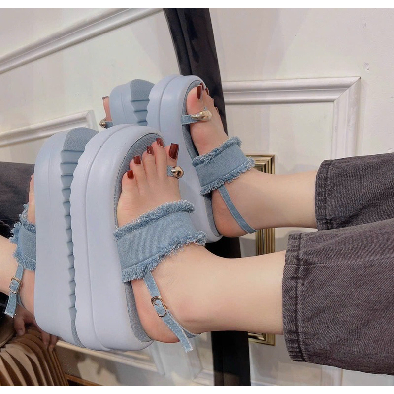 DÉP SSANDAL XỎ JEAN RÁCH 😍