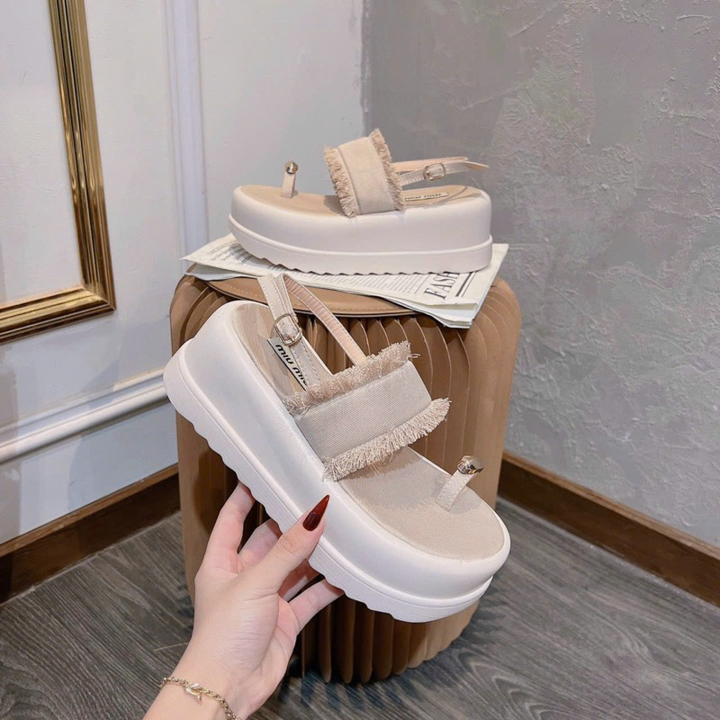 DÉP SSANDAL XỎ JEAN RÁCH 😍