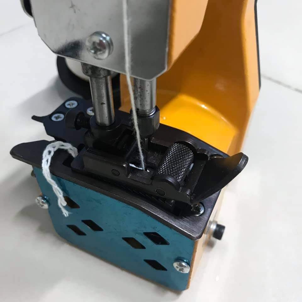 Máy khâu bao cầm tay GK9-500 1 kim 1 chỉ có bình dầu và không bình dầu  ⚡ CHÍNH HÃNG ⚡ ndf