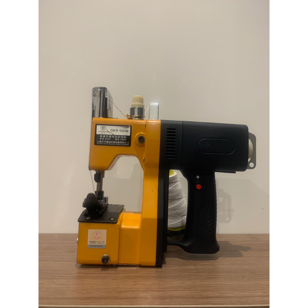 Máy khâu bao cầm tay GK9-500 1 kim 1 chỉ có bình dầu và không bình dầu  ⚡ CHÍNH HÃNG ⚡ ndf