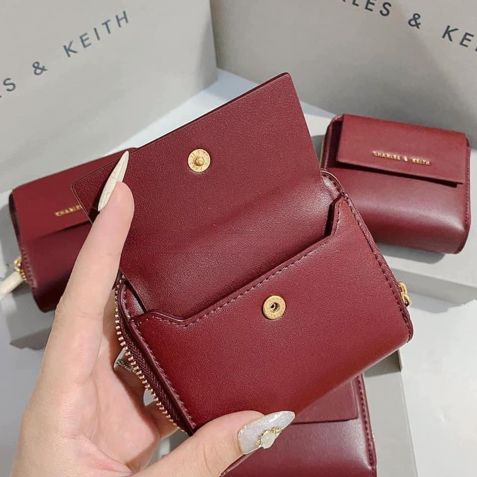 👉 Ví Vuông CNK Xuất Dư 1:1 Fullbox Sẵn 2 Màu Đỏ+Đen Siêu Đẹp