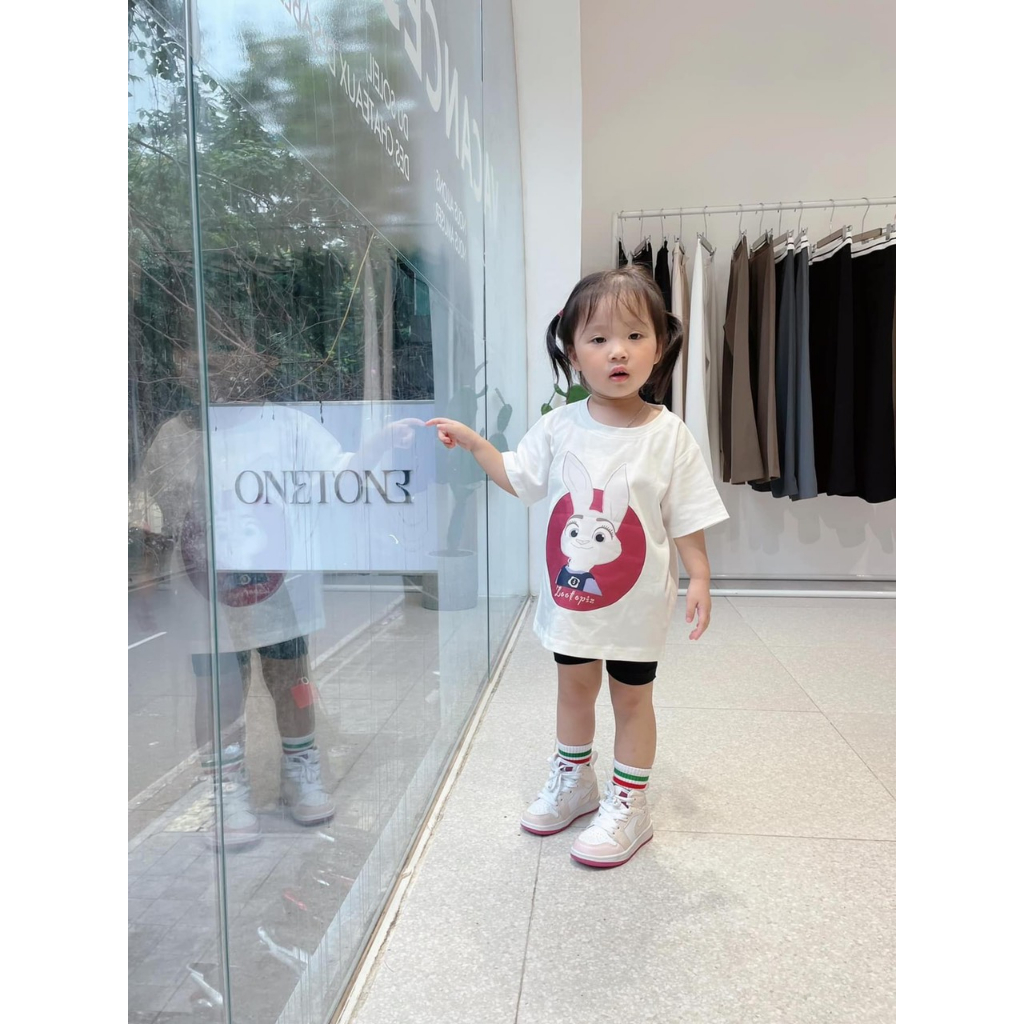 Áo thun bé gái, áo phông cộc tay bé gái hàng thiết kế Xún Lolakids 2 màu đen trắng