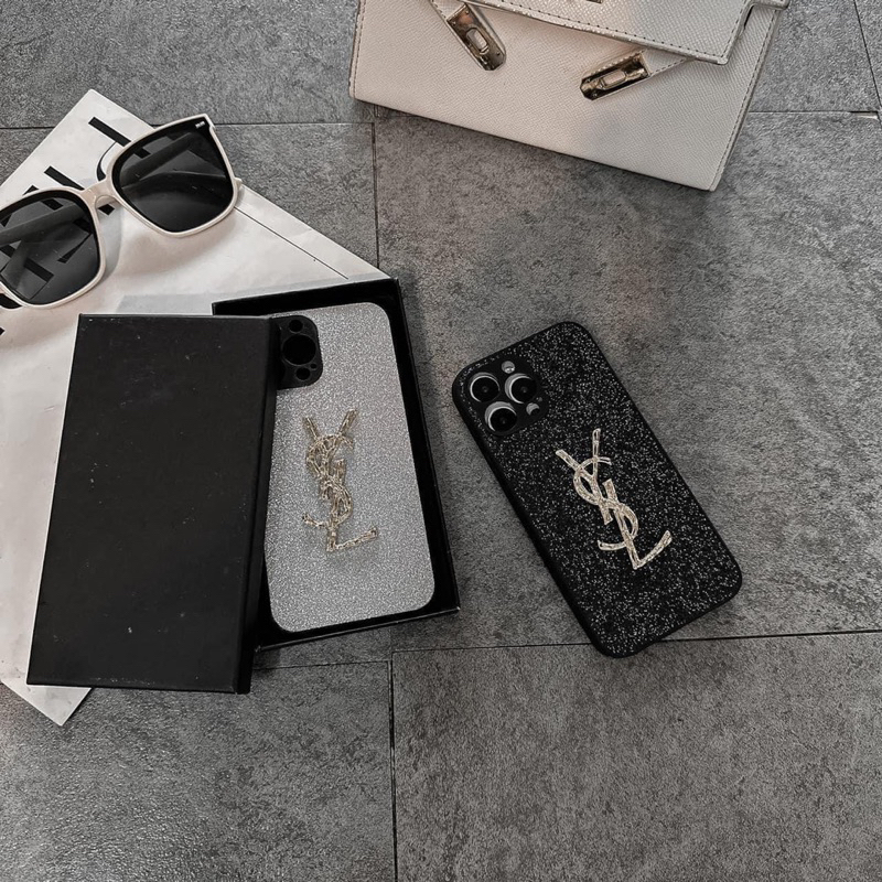 ỐP LƯNG NHŨ KIM TUYẾN GẮN Y S L CẠNH VUÔNG CHỐNG BẨN