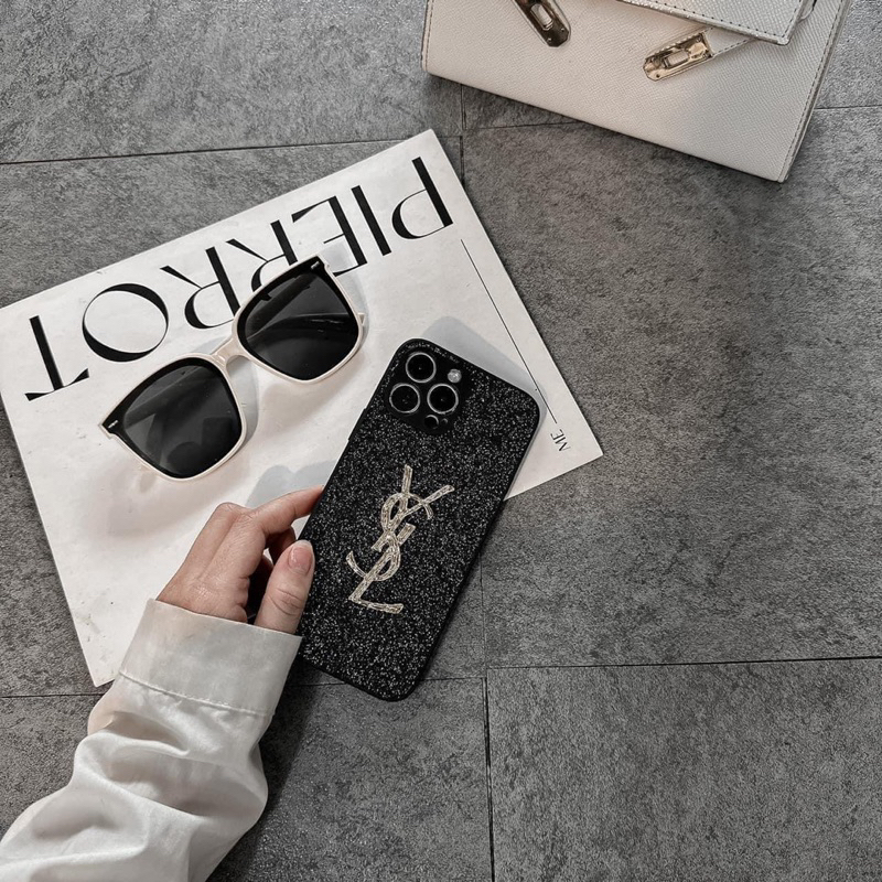 ỐP LƯNG NHŨ KIM TUYẾN GẮN Y S L CẠNH VUÔNG CHỐNG BẨN