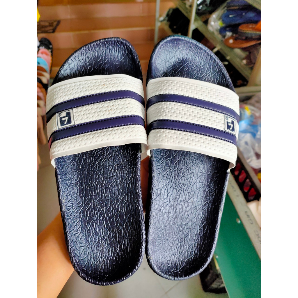 Dép 3 sọc mã lai số 7 ngày xưa loại 1-May quai sẵn