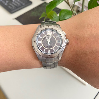 Đồng hồ Seiko 7B22-0AA0 full Titanium, kính saphia, pin năng lượng mặt trời, update giờ qua sóng radio control, size 42