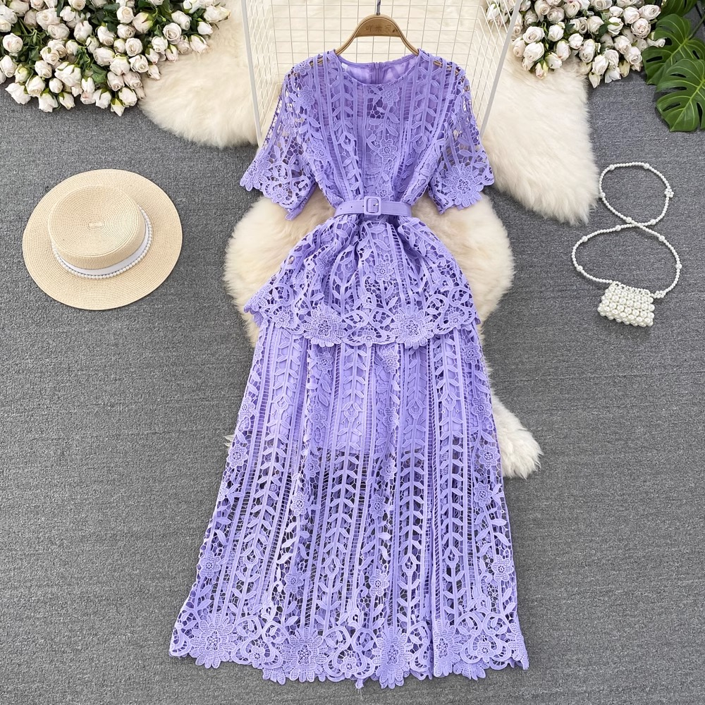Đầm tay ngắn cổ tròn kèm buộc eo