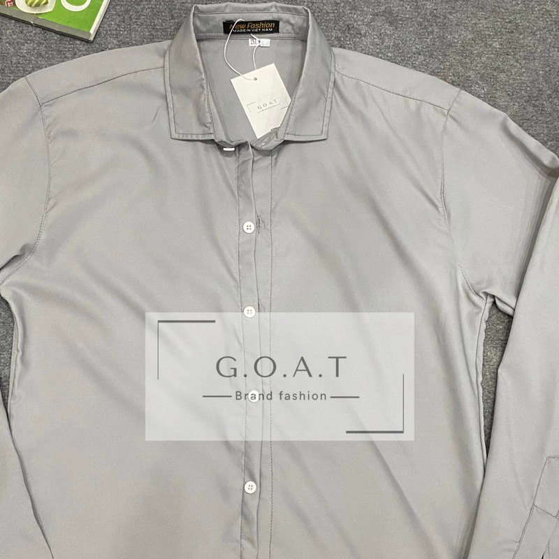 Áo sơ mi Nam trơn dài tay Xám | Chất lụa Thái, co giãn nhẹ, cổ mềm, mặc mát, thoải mái, kiểu dáng trẻ trung