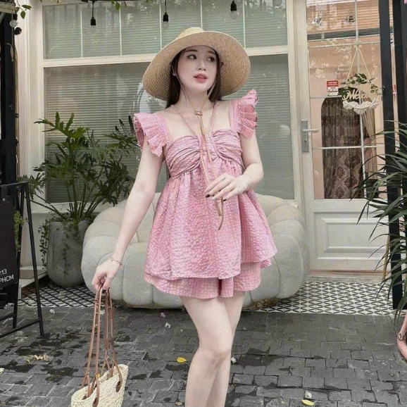 Sét đồ bộ nữ áo cổ vuông cánh tiên đan dây phối quần xốp caro dịu dàng duyên dáng cho nữ đi chơi ,đi biển