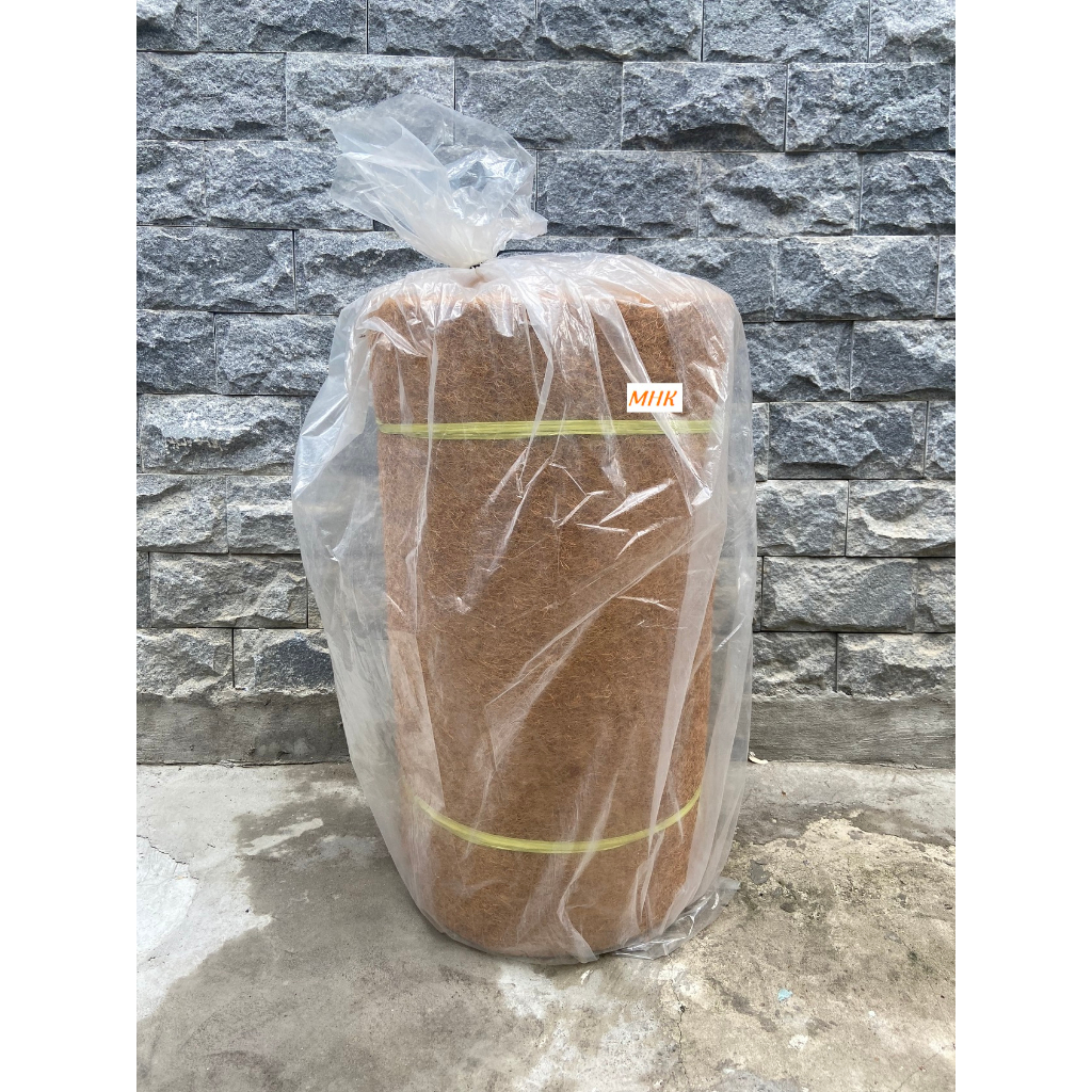 Cuộn thảm xơ dừa ép nhiệt ! Khổ 60cm , dài 10m, độ dày 0.7cm ! Trồng cây leo , ốp tường trang trí !
