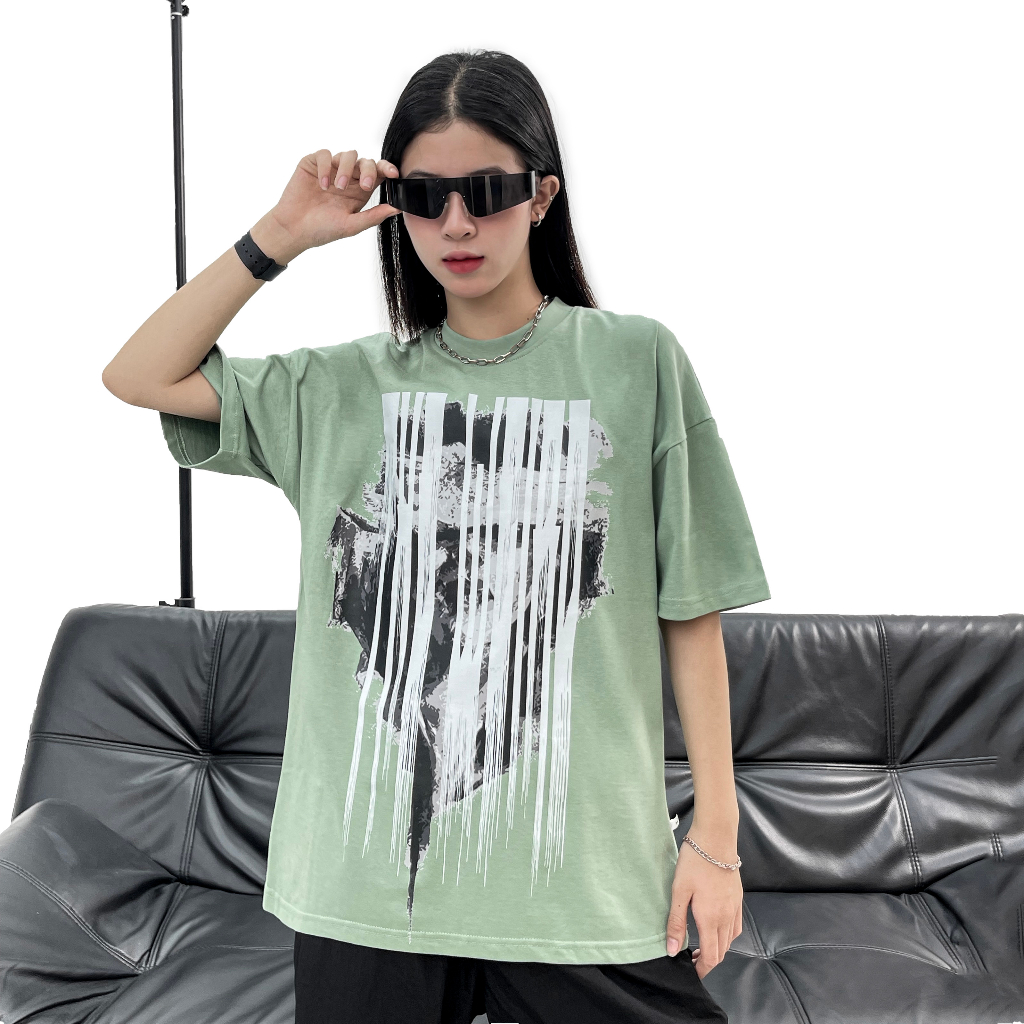 LOCAL BRAND Áo thun The Weird Phong Cách Unisex Form Rộng ATK603