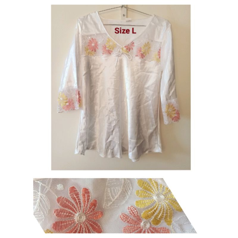 Áo nhiều kiểu