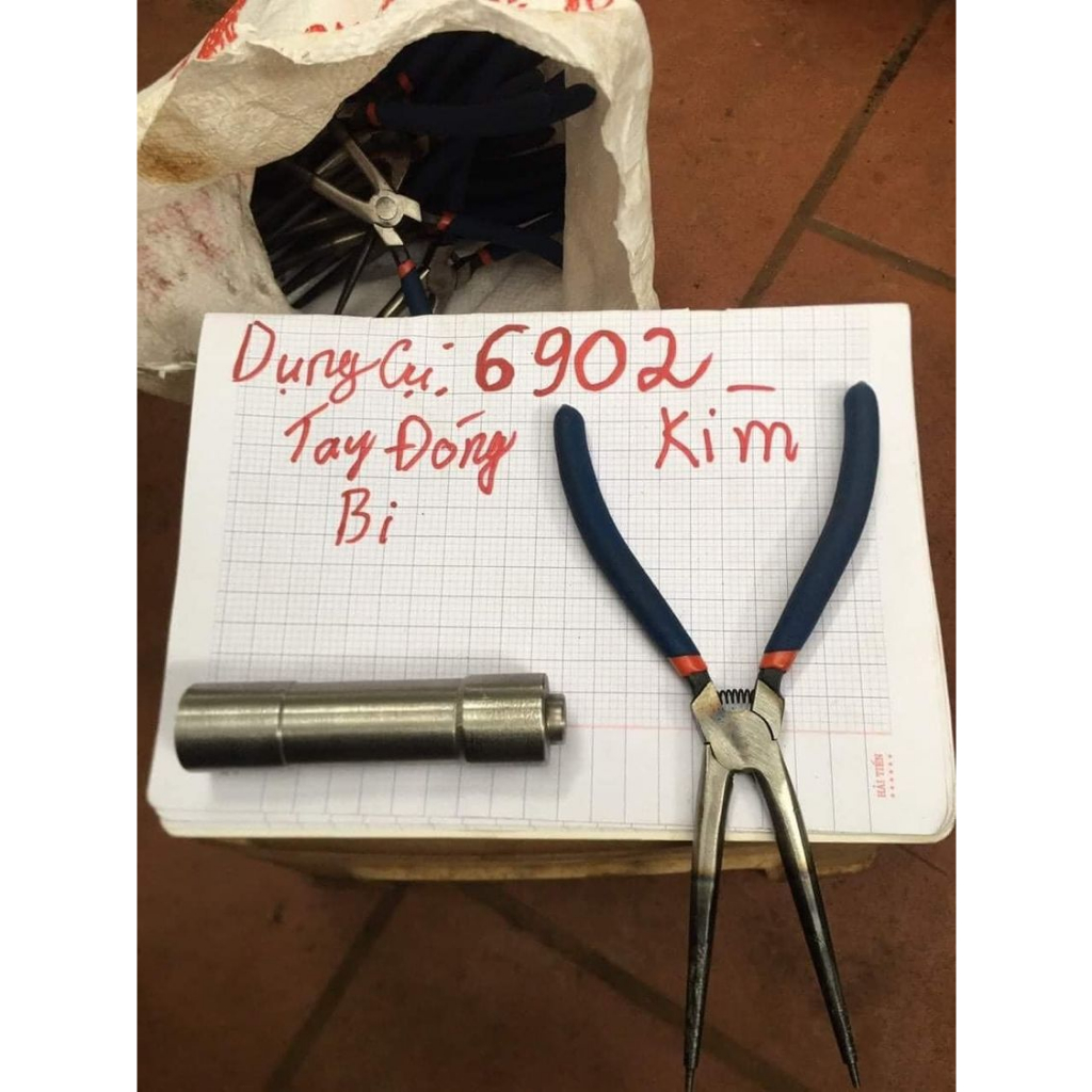 Combo Kìm gắp phanh côn xe máy + cây đóng 6902 cao cấp