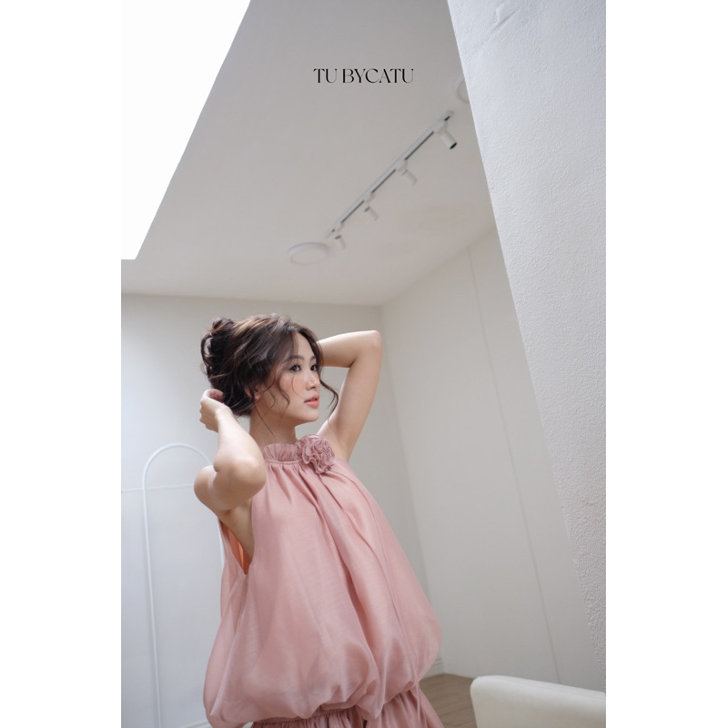 TUBYCATU | Áo Lily bo thun eo chất liệu vải organza đính hoa 2 màu Nude / Beige/ White/ Black | BigBuy360 - bigbuy360.vn