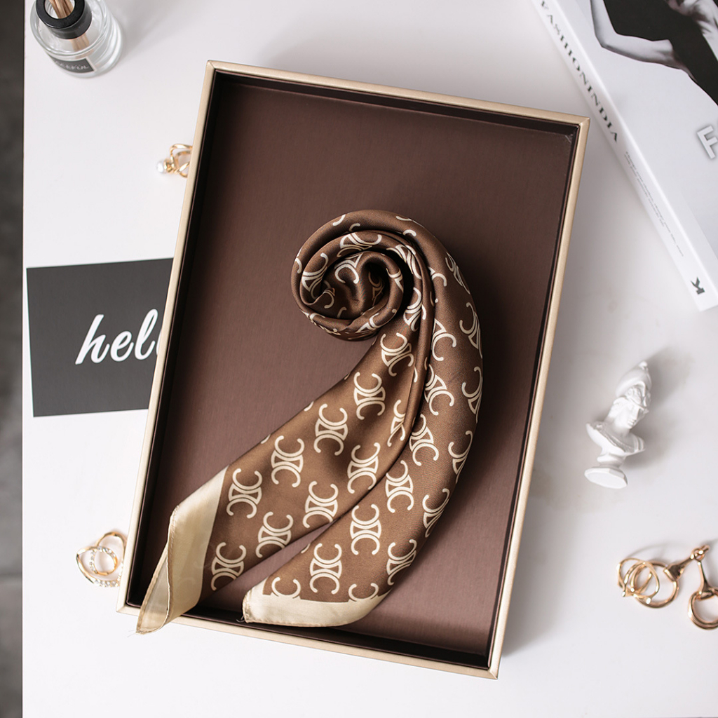 Khăn lụa vuông Céline nâu KLV-011 70*70cm THY THY STORE