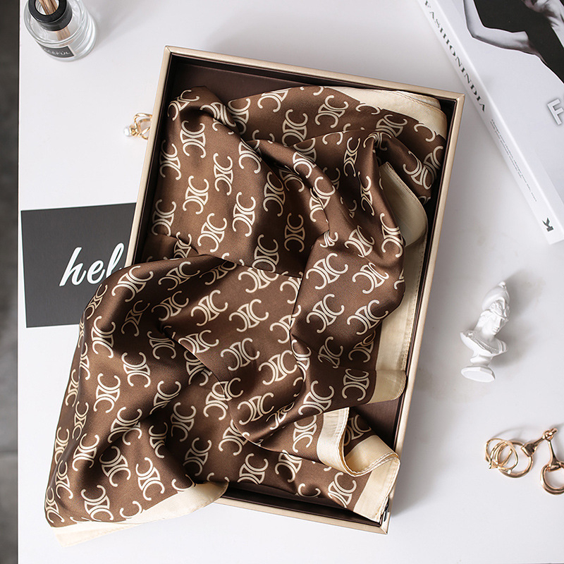 Khăn lụa vuông Céline nâu KLV-011 70*70cm THY THY STORE