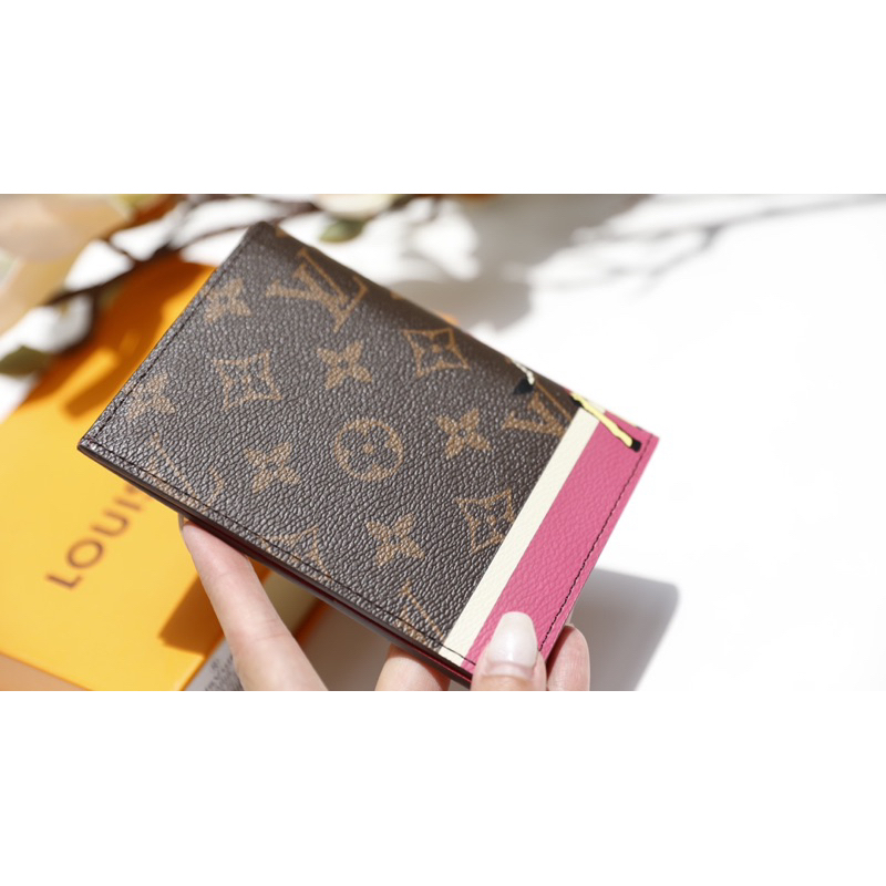 Ví dài passport LV chất da thật 23cm fullnox