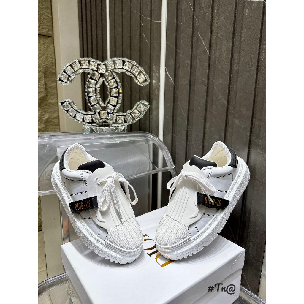 GIÀY THỂ THAO CD MŨI SÒ